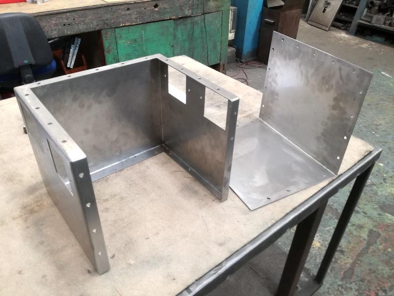 Stainless Steel Box And Lid G & A Precision Engineering Sheet Metal